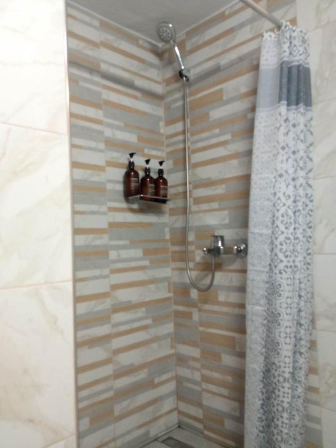 Olive - Happyhostgr - Downtown Apartment โวโลส ภายนอก รูปภาพ